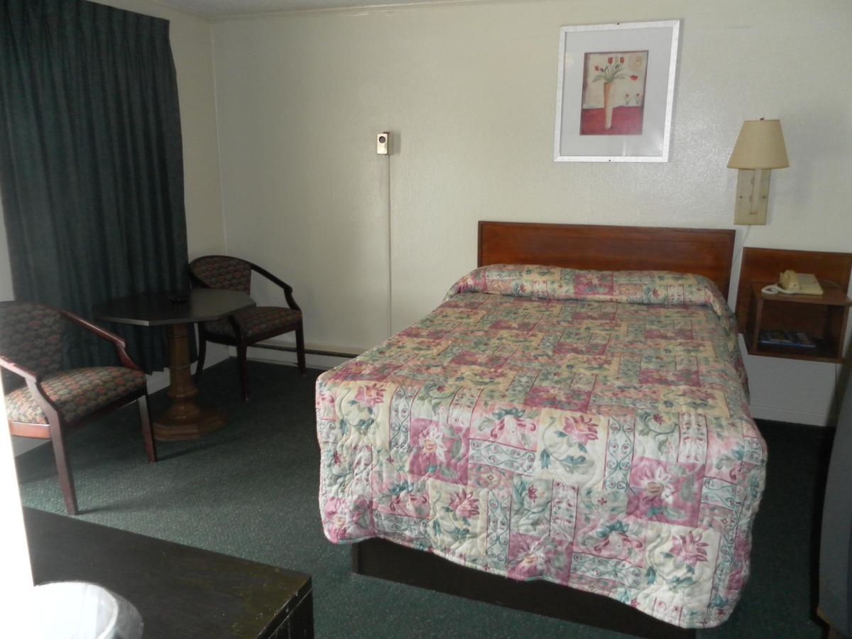 Tide Water Motel Hayes Ordinary Chambre photo