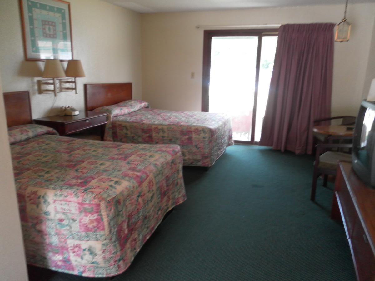 Tide Water Motel Hayes Ordinary Chambre photo